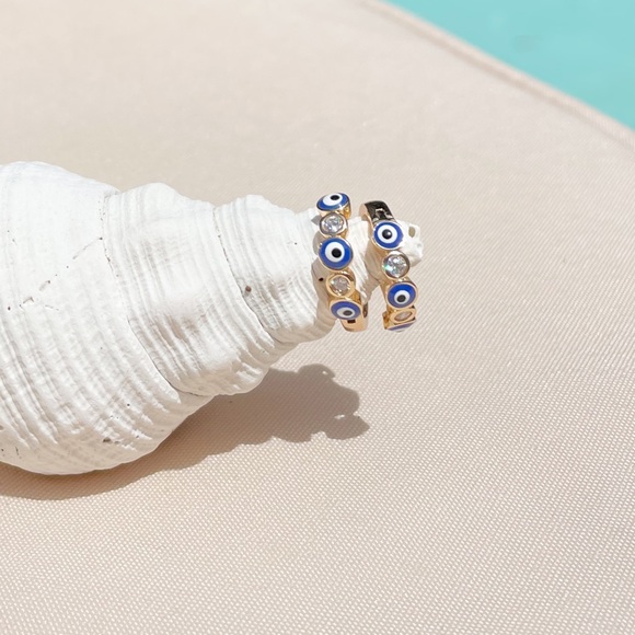 Welcome to Pretty Bird ✨🌹 - Picture 7 of 15